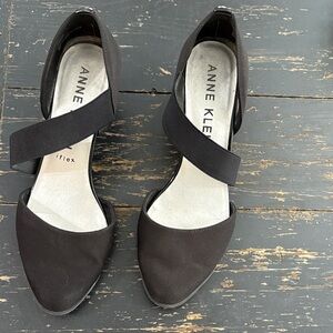 Anne Klein Black Cross-Strap Heels